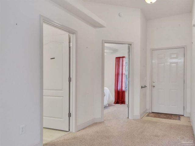 5081 Covington Dr, Pace, FL 32571