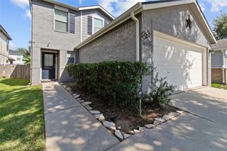 9527 Swanpond Court, Houston, TX 77075
