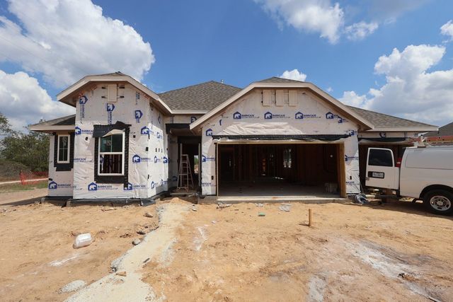 318 Cobb Court, Sealy, TX 77474