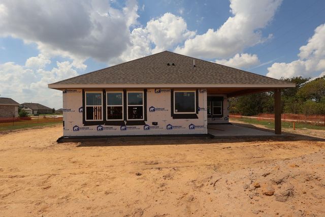 318 Cobb Court, Sealy, TX 77474