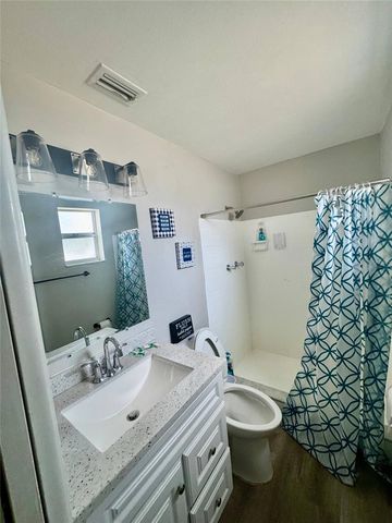 8628 MAGNOLIA DRIVE, Seminole, FL 33777