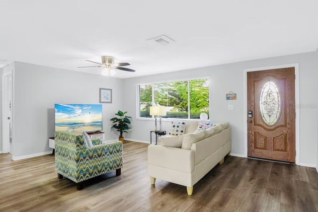 8628 MAGNOLIA DRIVE, Seminole, FL 33777