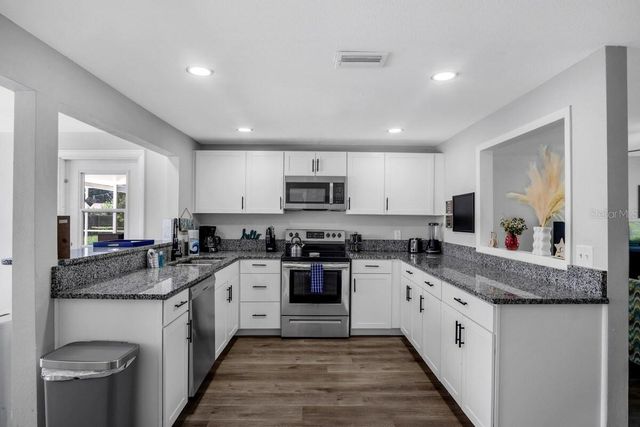 8628 MAGNOLIA DRIVE, Seminole, FL 33777
