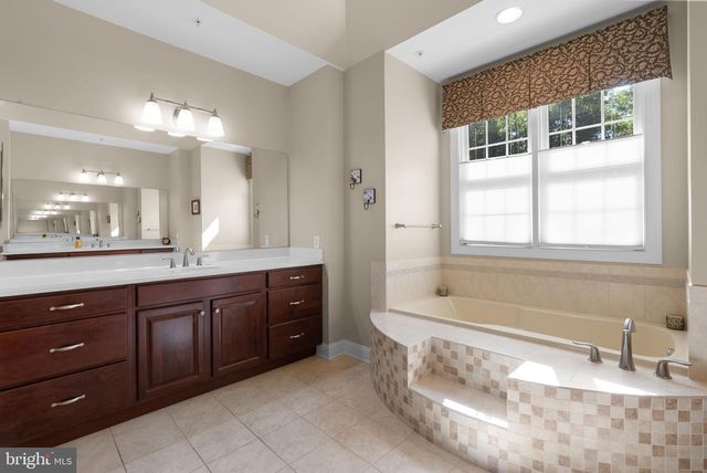 4912 RIPPLEMEAD CT, Laytonsville, MD 20882