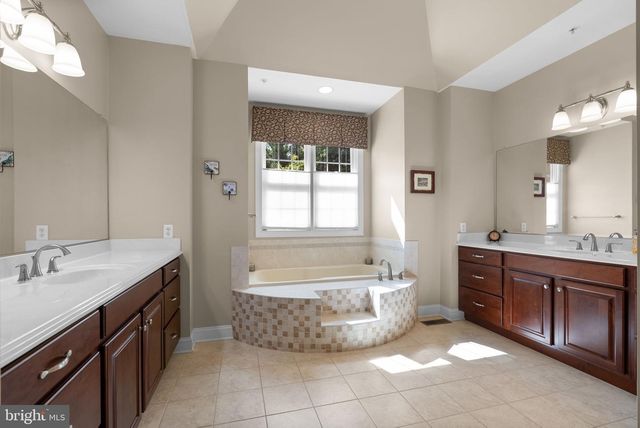 4912 RIPPLEMEAD CT, Laytonsville, MD 20882