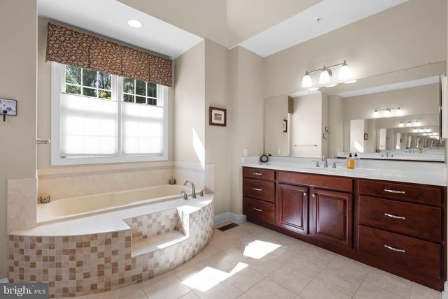 4912 RIPPLEMEAD CT, Laytonsville, MD 20882