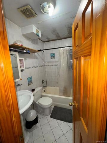 2521 94th Street, East Elmhurst, NY 11369