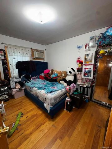 2521 94th Street, East Elmhurst, NY 11369