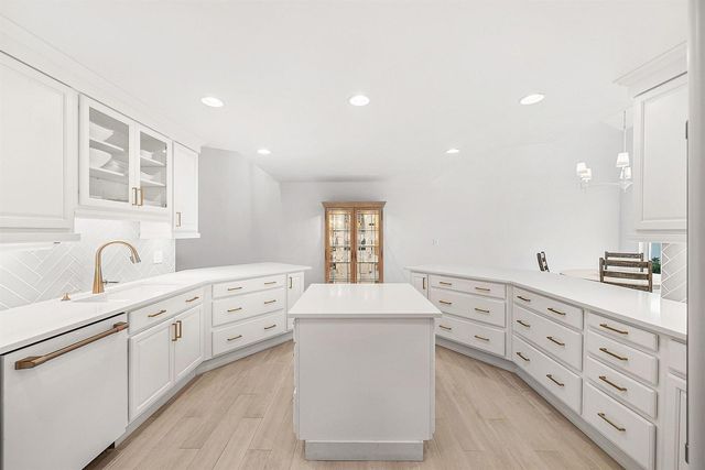 23373 Water Circle, Boca Raton, FL 33486