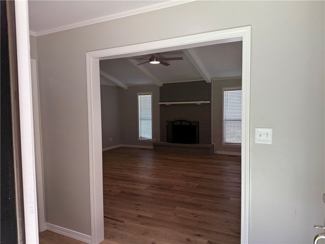 536 Old Post Road, Russellville, AR 72802