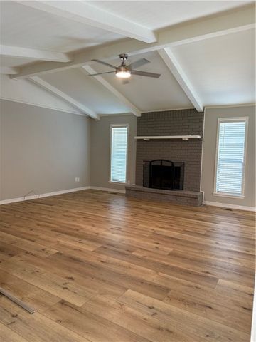 536 Old Post Road, Russellville, AR 72802