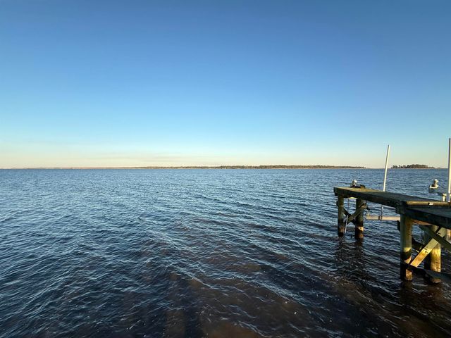 175 Commanders Island Rd., Georgetown, SC 29440