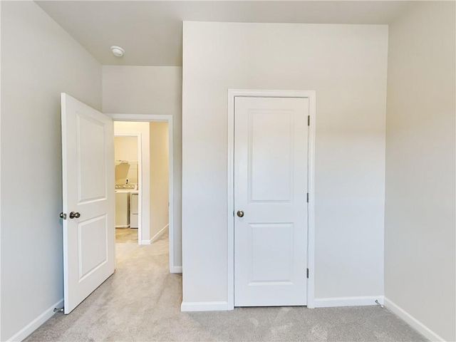 321 Sammon Way, Lawrenceville, GA 30046