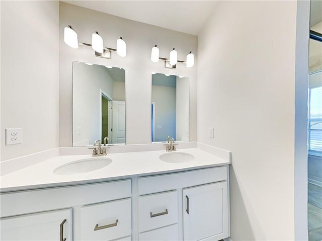 321 Sammon Way, Lawrenceville, GA 30046