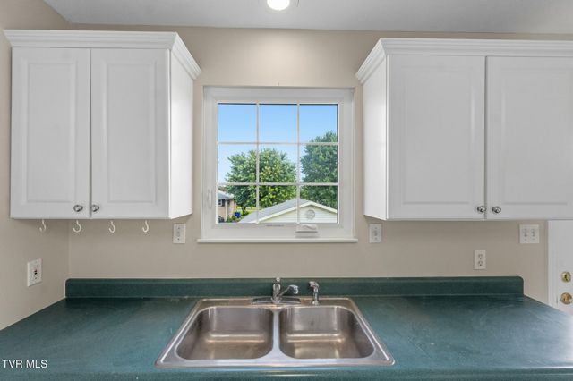 3411 Hamilton Place Dr Drive, Morristown, TN 37814
