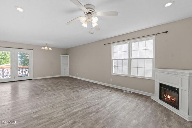 3411 Hamilton Place Dr Drive, Morristown, TN 37814
