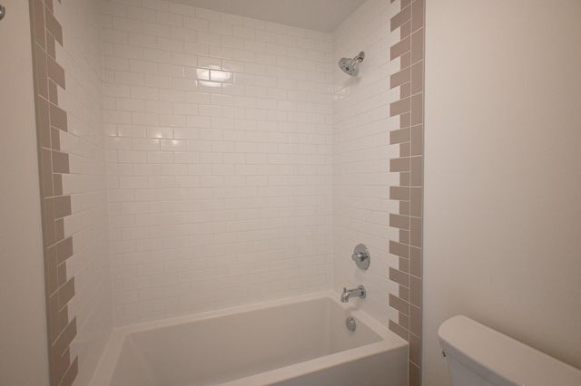 734 Ensconced Way, Chaska, MN 55318