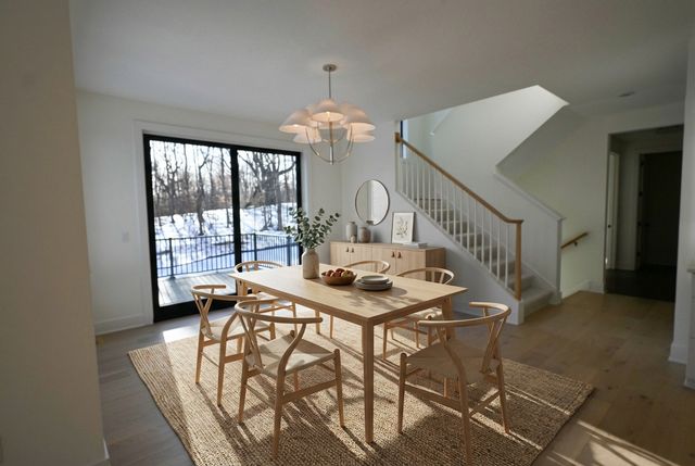 734 Ensconced Way, Chaska, MN 55318