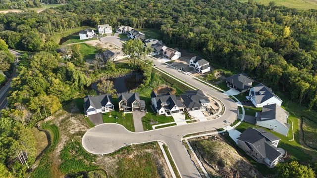 734 Ensconced Way, Chaska, MN 55318