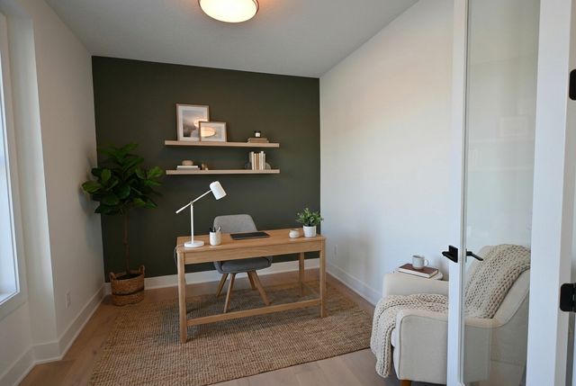 734 Ensconced Way, Chaska, MN 55318