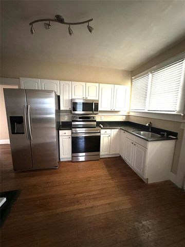 616 37th St, West Palm Beach, FL 33407