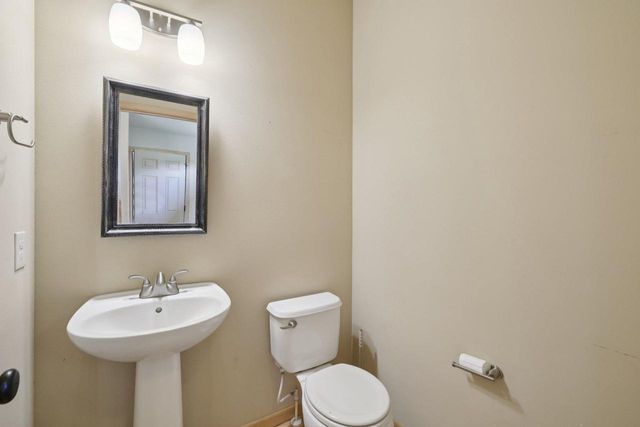 8916 Red Beryl Drive, Middleton, WI 53562