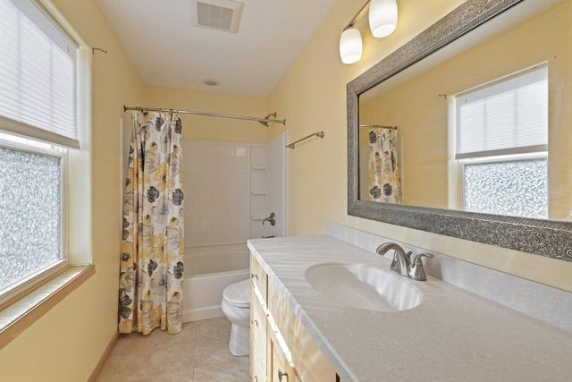 8916 Red Beryl Drive, Middleton, WI 53562