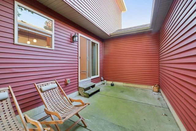 8916 Red Beryl Drive, Middleton, WI 53562