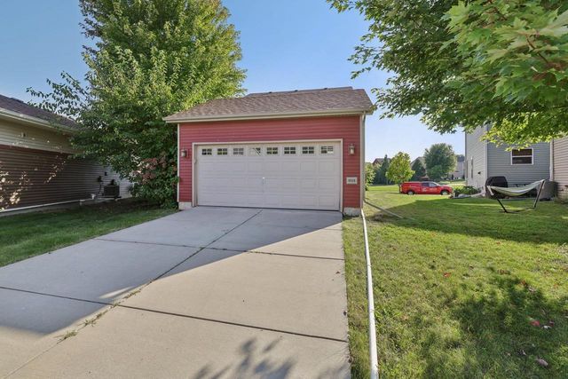 8916 Red Beryl Drive, Middleton, WI 53562