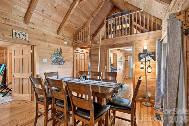 898 Morgan Hill Road, Black Mountain, NC 28711