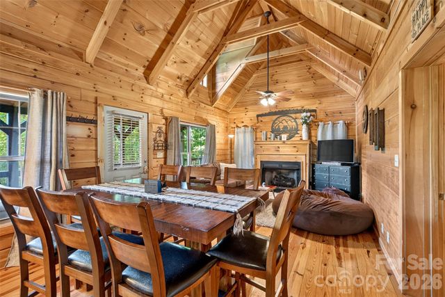 898 Morgan Hill Road, Black Mountain, NC 28711