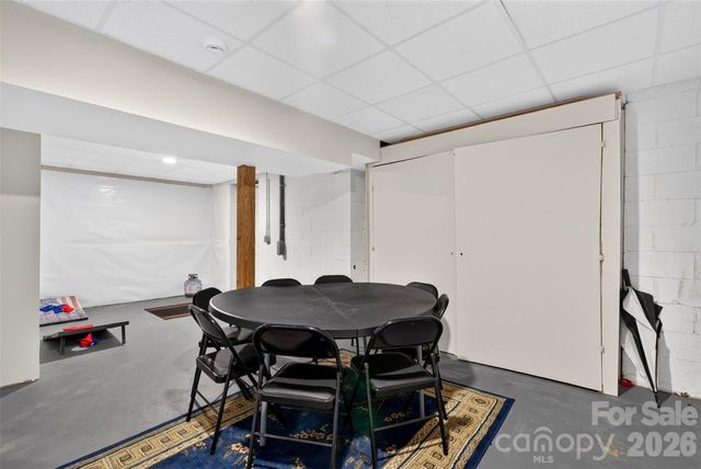 898 Morgan Hill Road, Black Mountain, NC 28711