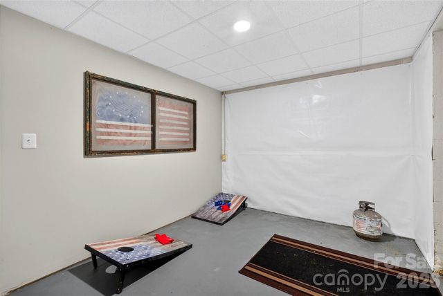 898 Morgan Hill Road, Black Mountain, NC 28711