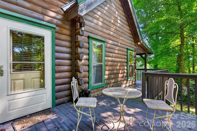 898 Morgan Hill Road, Black Mountain, NC 28711