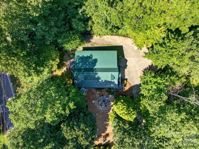 898 Morgan Hill Road, Black Mountain, NC 28711