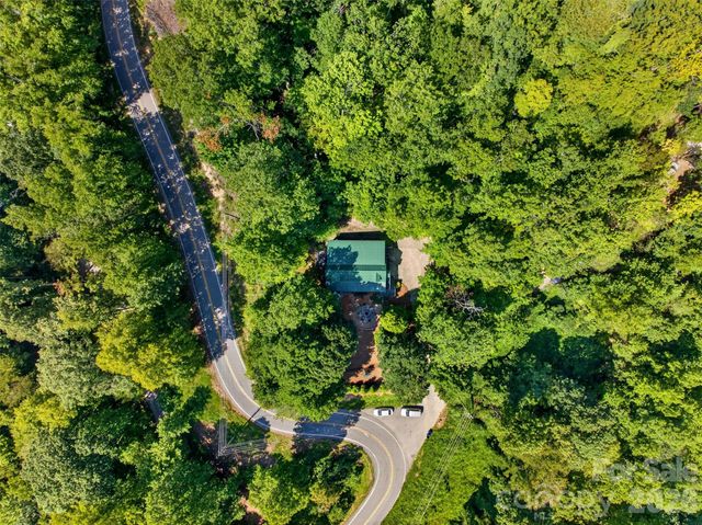 898 Morgan Hill Road, Black Mountain, NC 28711