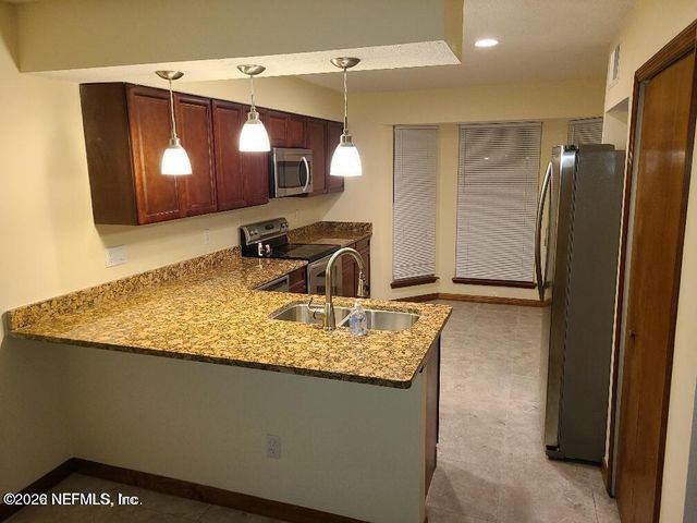 5673 BENNINGTON Drive, Jacksonville, FL 32244