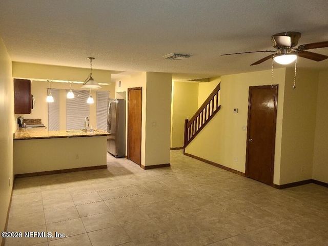 5673 BENNINGTON Drive, Jacksonville, FL 32244