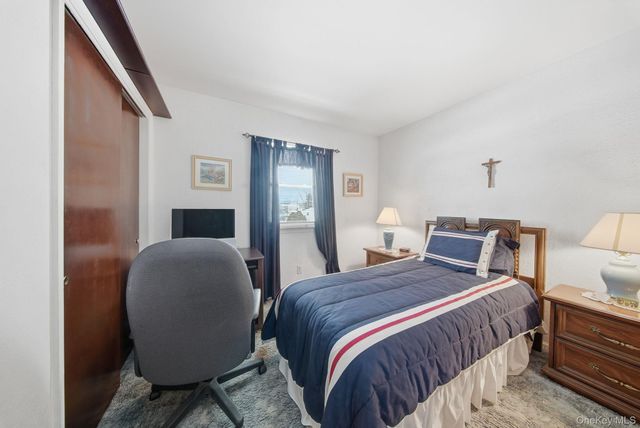 9 Michele Court, Middletown, NY 10941