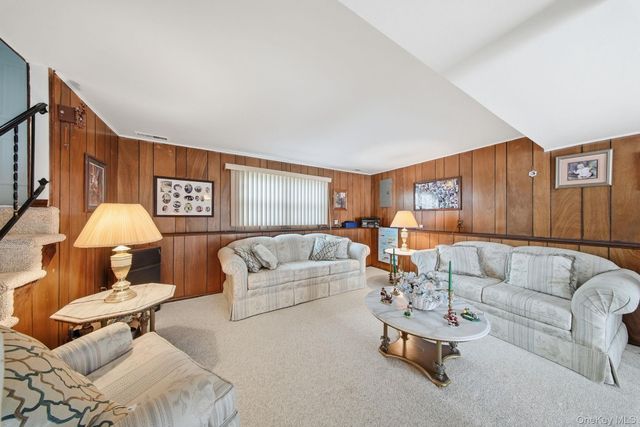 9 Michele Court, Middletown, NY 10941