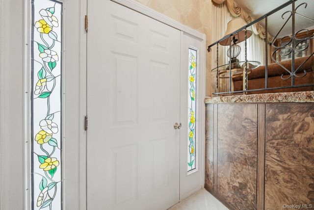 9 Michele Court, Middletown, NY 10941