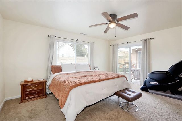 8805 Halverson Dr, Elk Grove, CA 95624