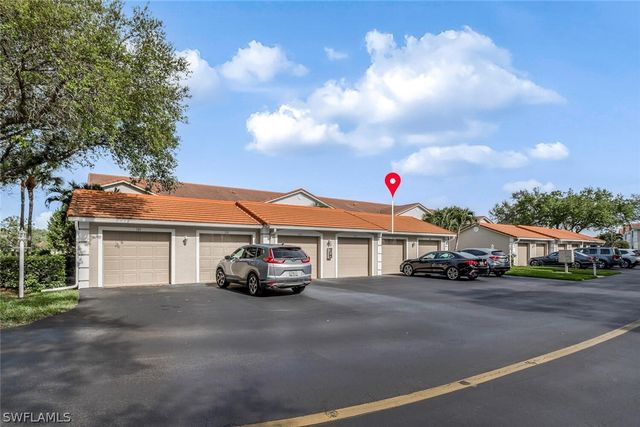 725 Saratoga CIR A103, Naples, FL 34104