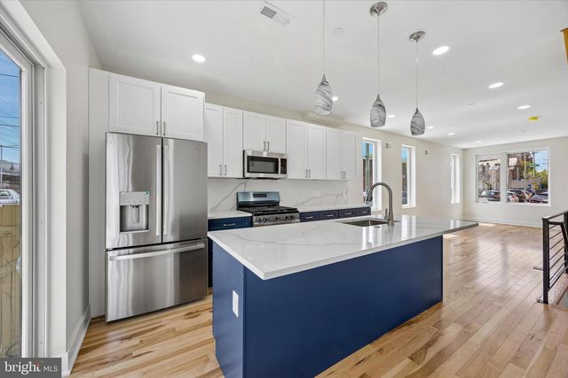 1553 S STILLMAN ST, Philadelphia, PA 19146