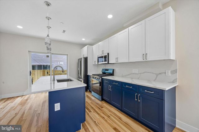 1553 S STILLMAN ST, Philadelphia, PA 19146