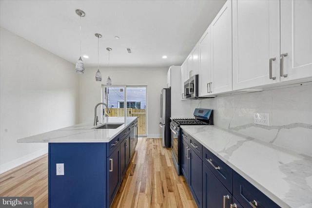1553 S STILLMAN ST, Philadelphia, PA 19146