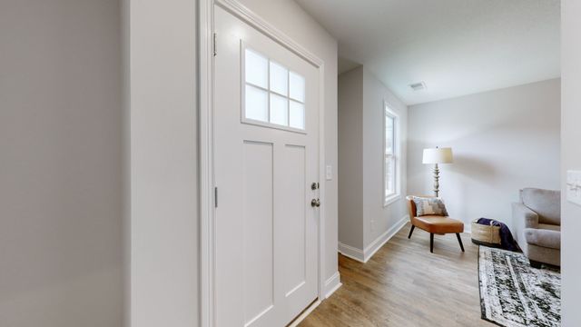 919 Martin St, Clarksville, TN 37040