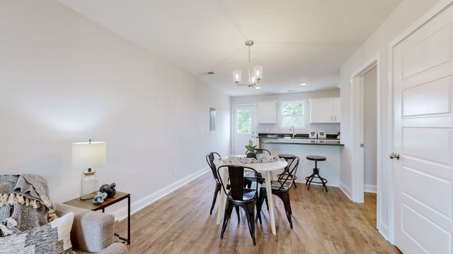 919 Martin St, Clarksville, TN 37040