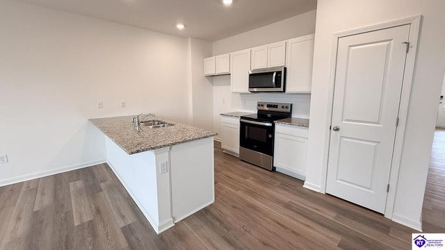 213 Miles Pass, Elizabethtown, KY 42701