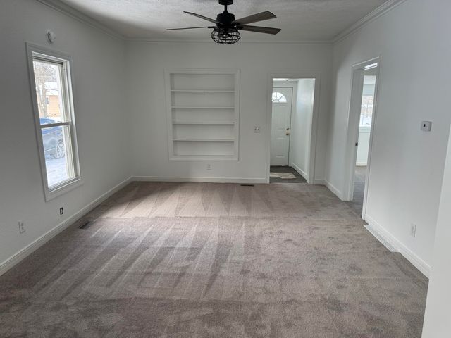 54 Maple Street, Galesburg, MI 49053